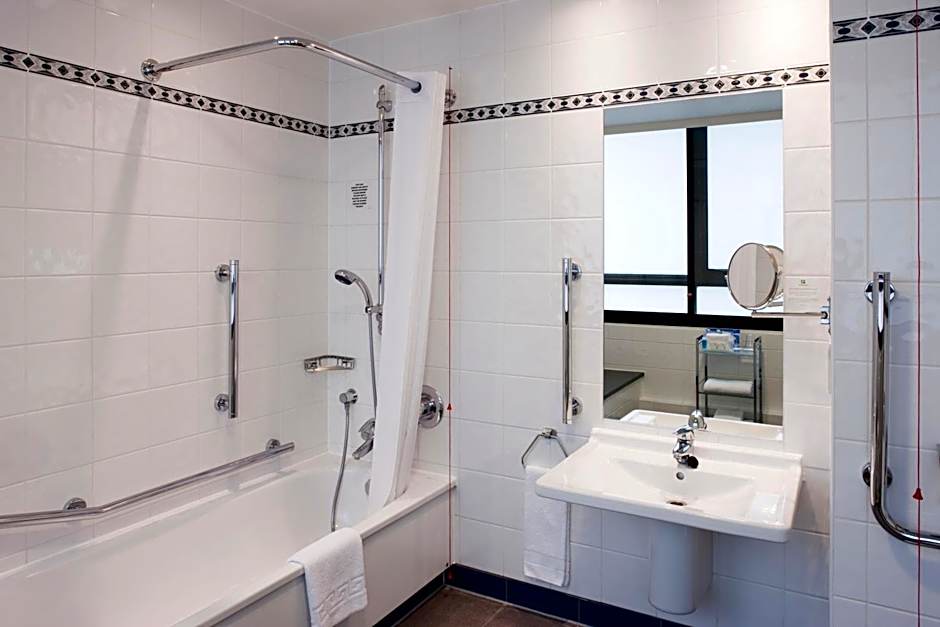 Best Western London Heathrow Ariel Hotel