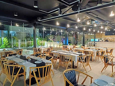 Blue Boutique Hotel