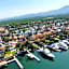 Luxurious Oceanfront condo with Unmatched Panoramic Views