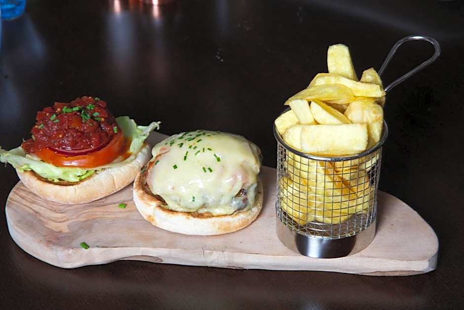 Waterfront Hotel Dungloe