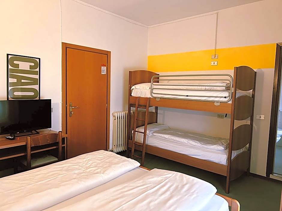 Hotel Alberello - Varone