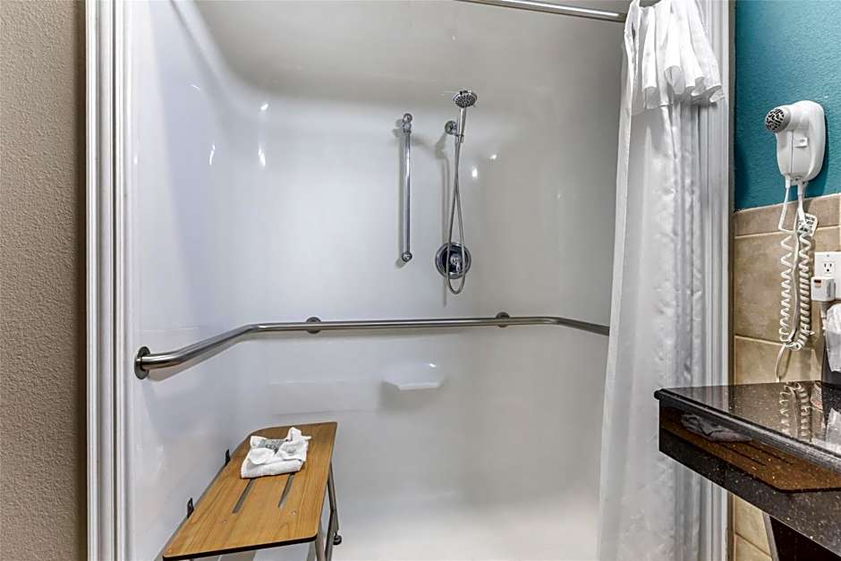 Best Western Mineola Inn