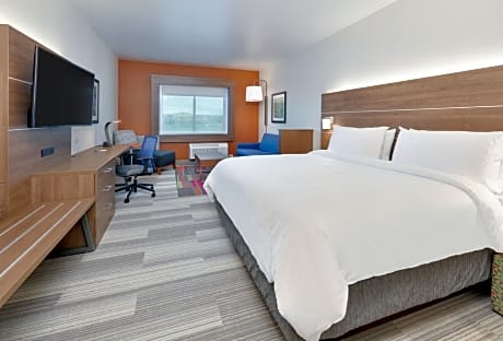 King Room - Hearing Accessible/Non-Smoking