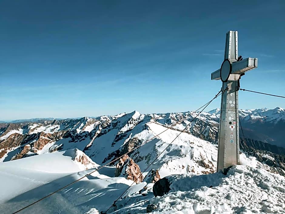 SchönBerg hotel b&b