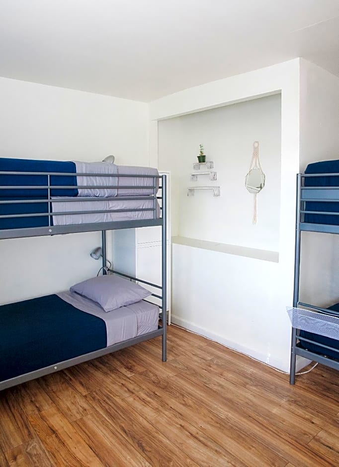 Melrose Hostel
