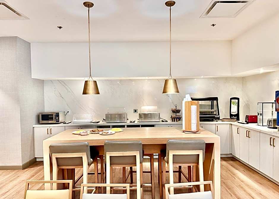 Lincoln Hotel Monterey Park Los Angeles