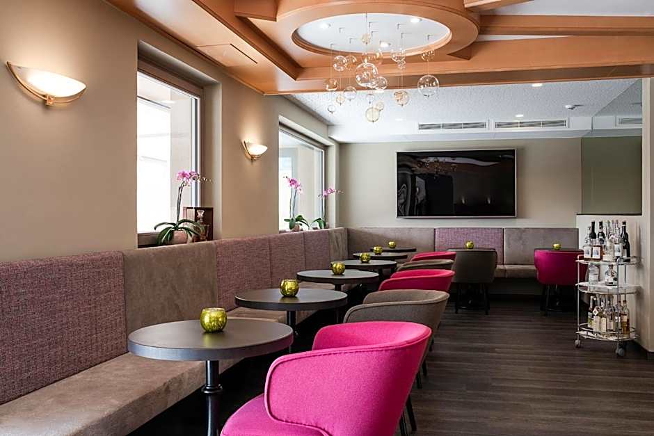 Oliven- & Genusshotel Hirzer