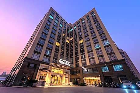 Metropolo Hotel-Guangzhou baiyunzhan jiangnan market