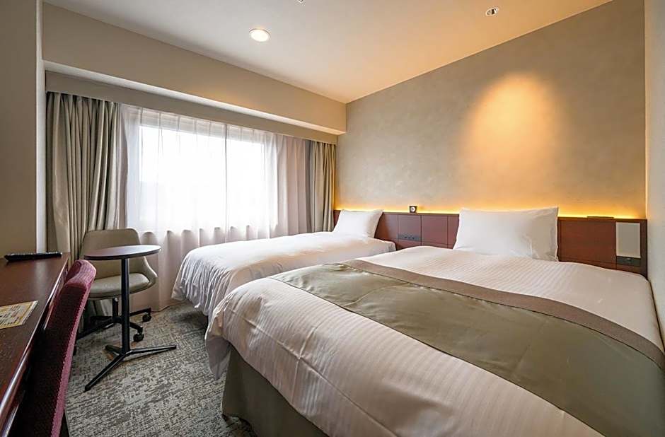 Fukuyama New Castle Hotel