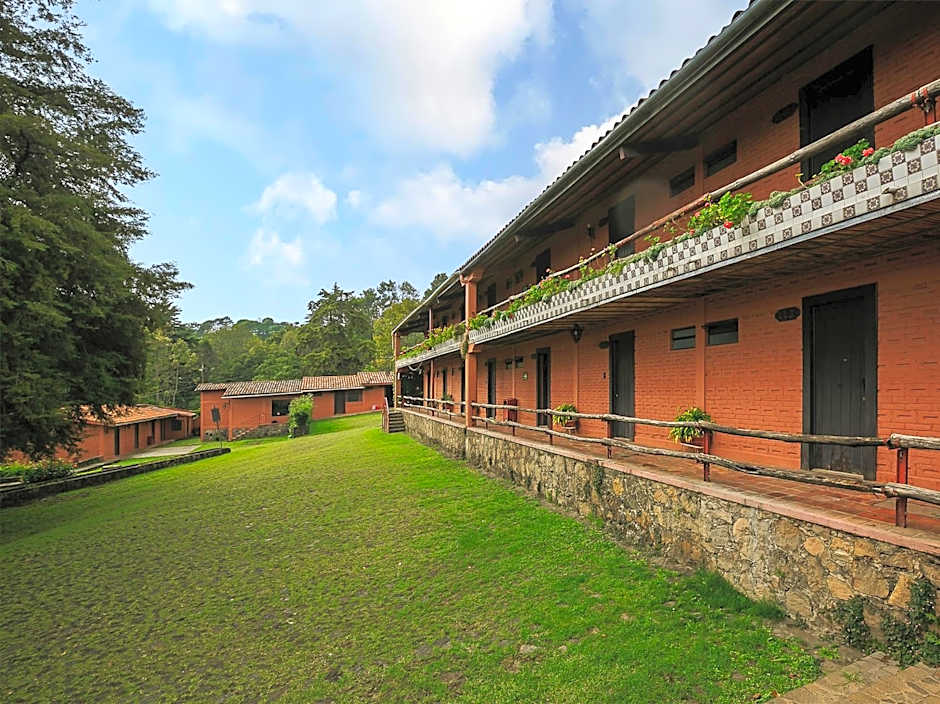 Hotel Pie de la Sierra