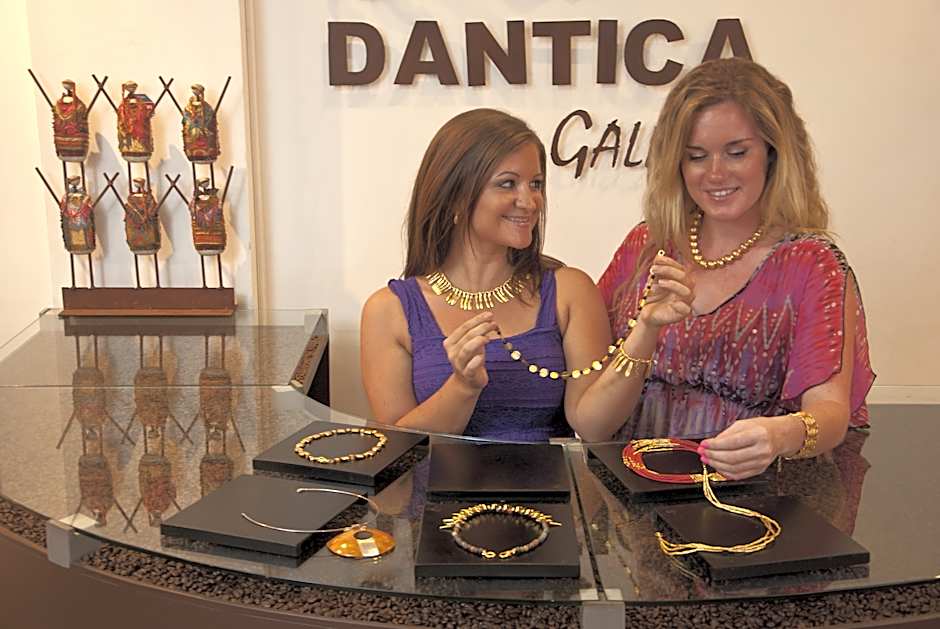 Dantica Cloud Forest Lodge