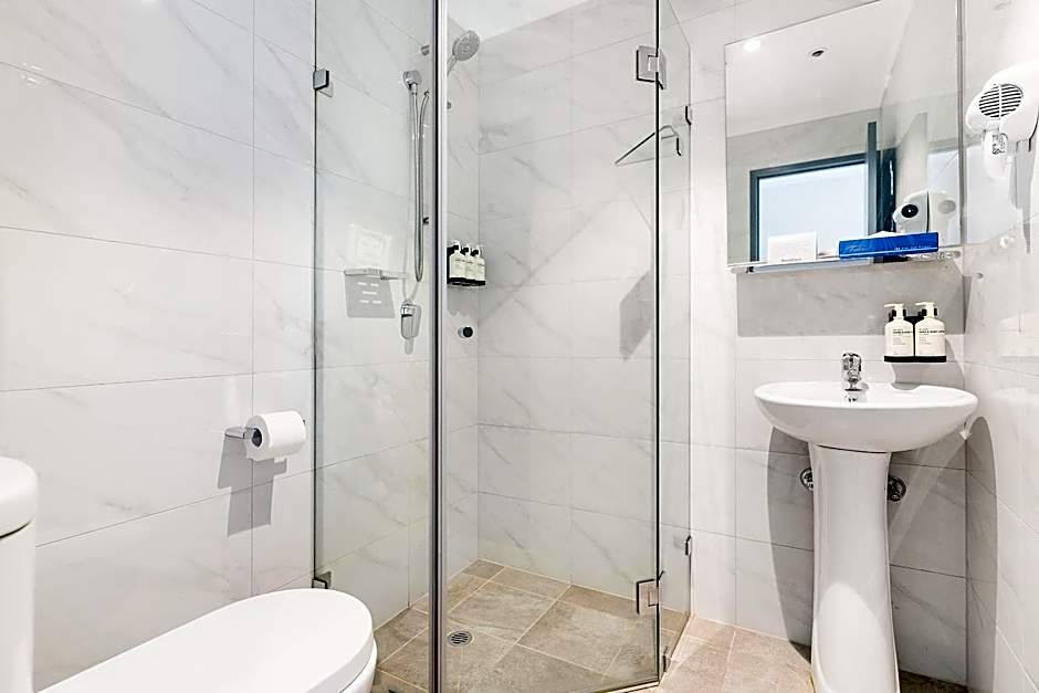 Breakfree on Broadway Sydney