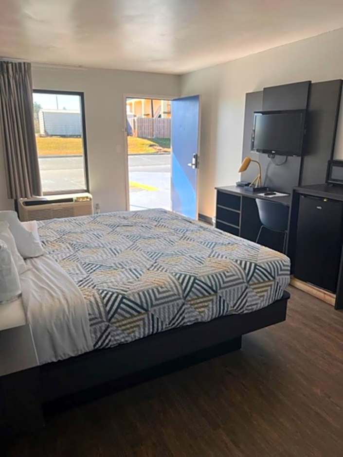 Dublin Inn and Suites