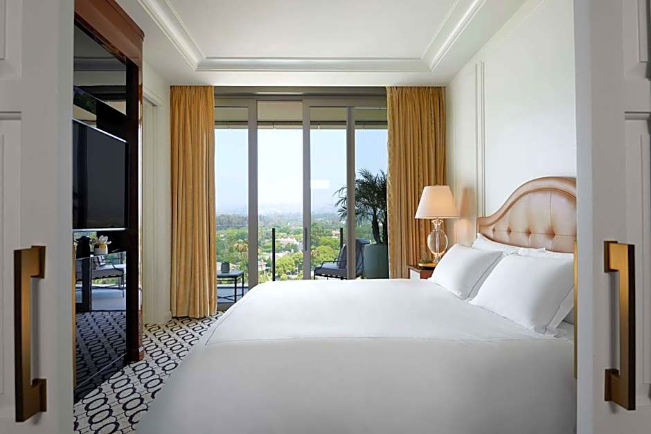 Waldorf Astoria By Hilton Beverly Hills