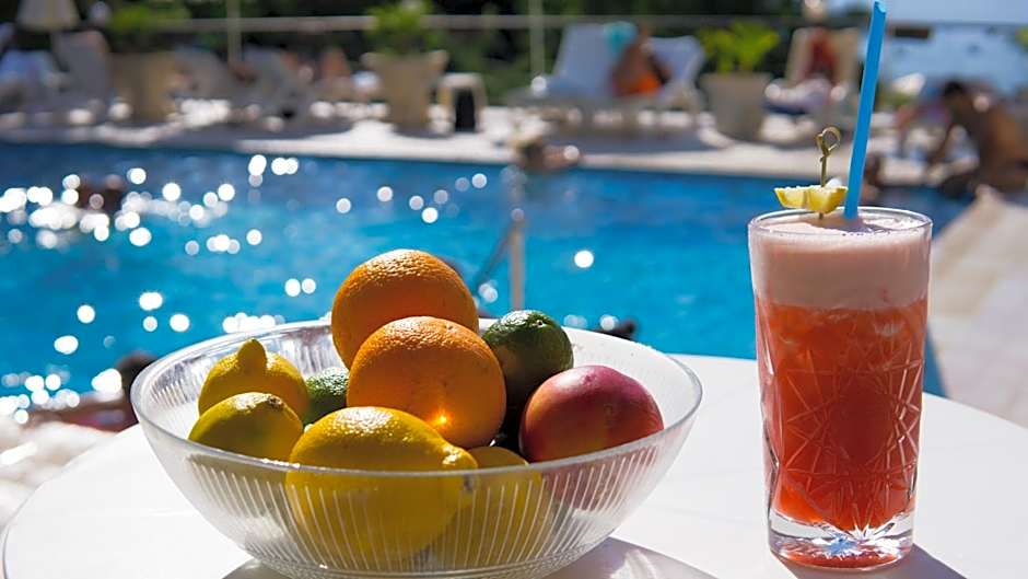 Hotel & Spa Tino Sveti Stefan