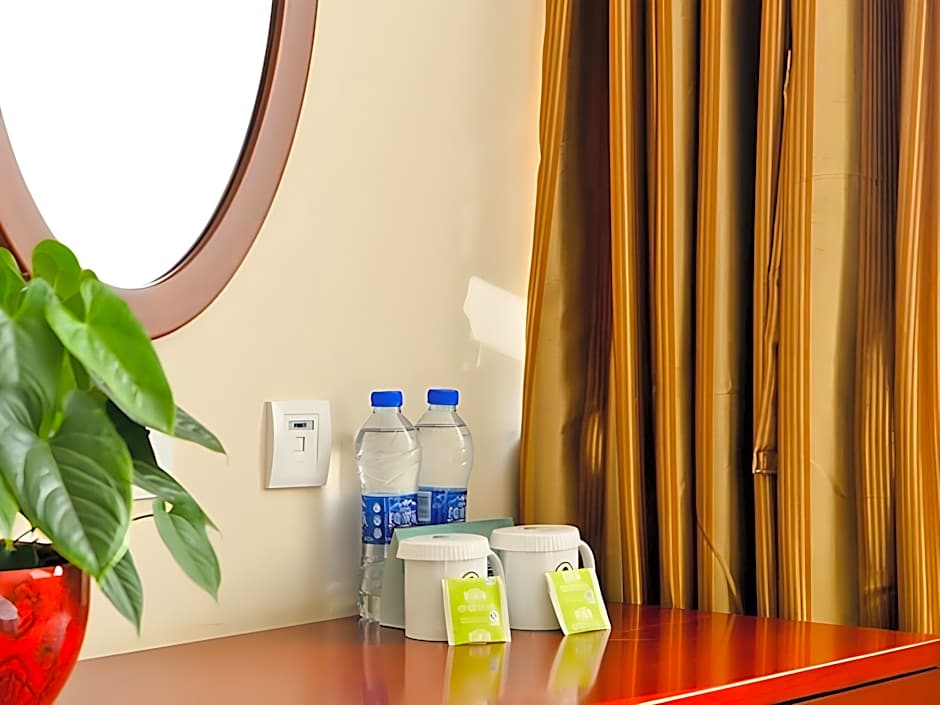 GreenTree Inn LangFang GuanGYAng District High-speed Railway Station Business Hotel