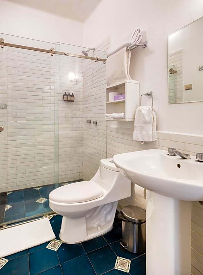 Santa Casa by Tasman