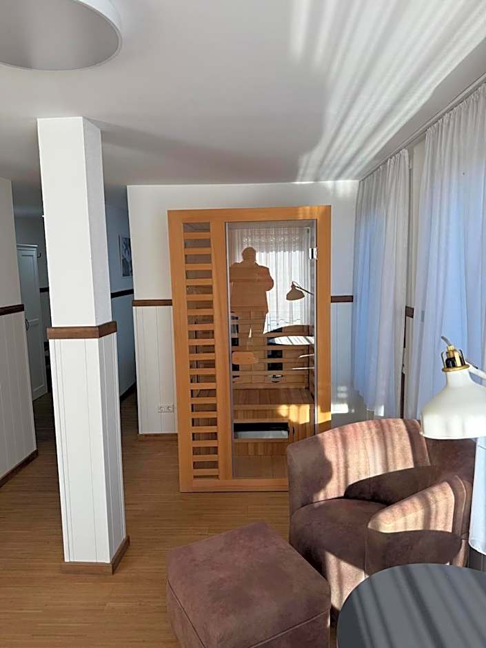 Hotel Schöne Aussicht renoviert