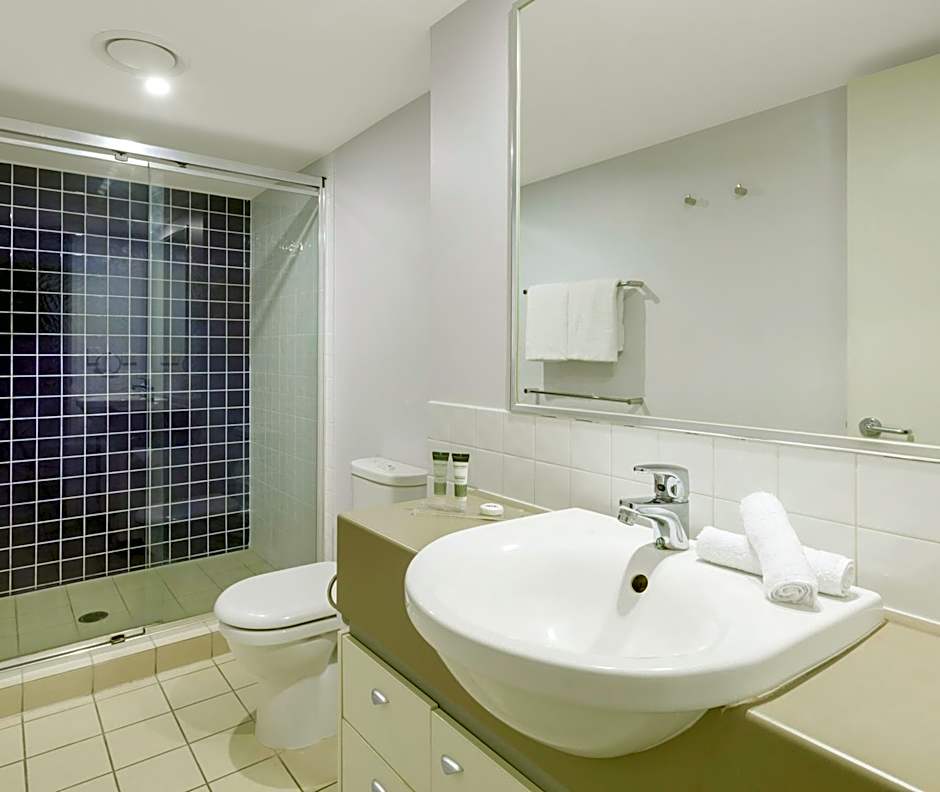 Oaks Brisbane Lexicon Suites
