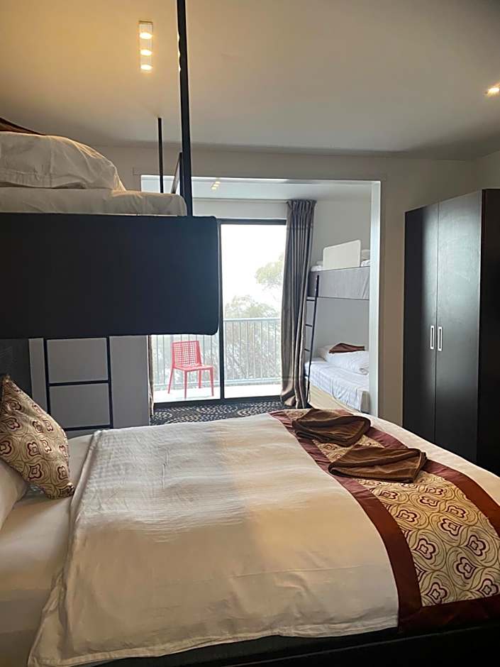 Duck Inn Mount Buller