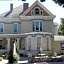 Riverview Mansion Hotel