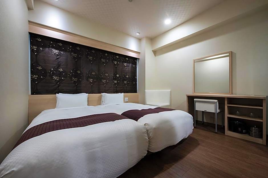 Nagasaki Bus Terminal Hotel