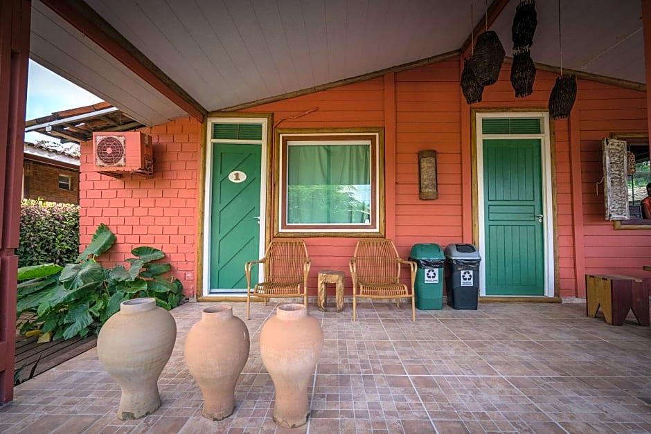 Ecocharme Pousada Pedra Do Mar