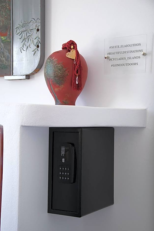 ELAIOLITHOS - Luxury Villa Suites - Adults Only