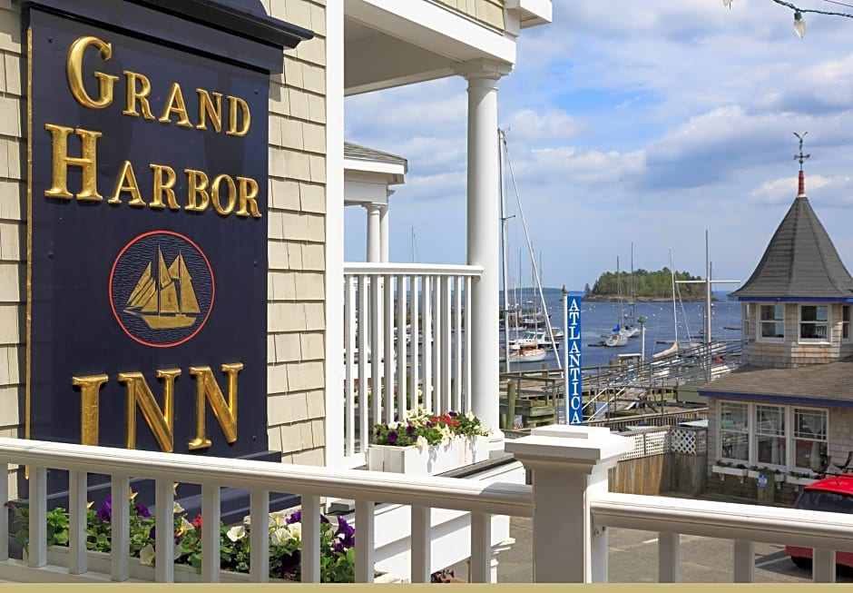 Grand Harbor Inn