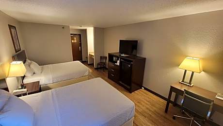 Queen Room with Two Queen Beds - Non-Smoking