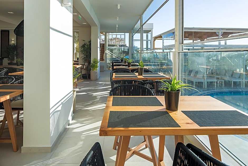 Nostos Beach Boutique Hotel