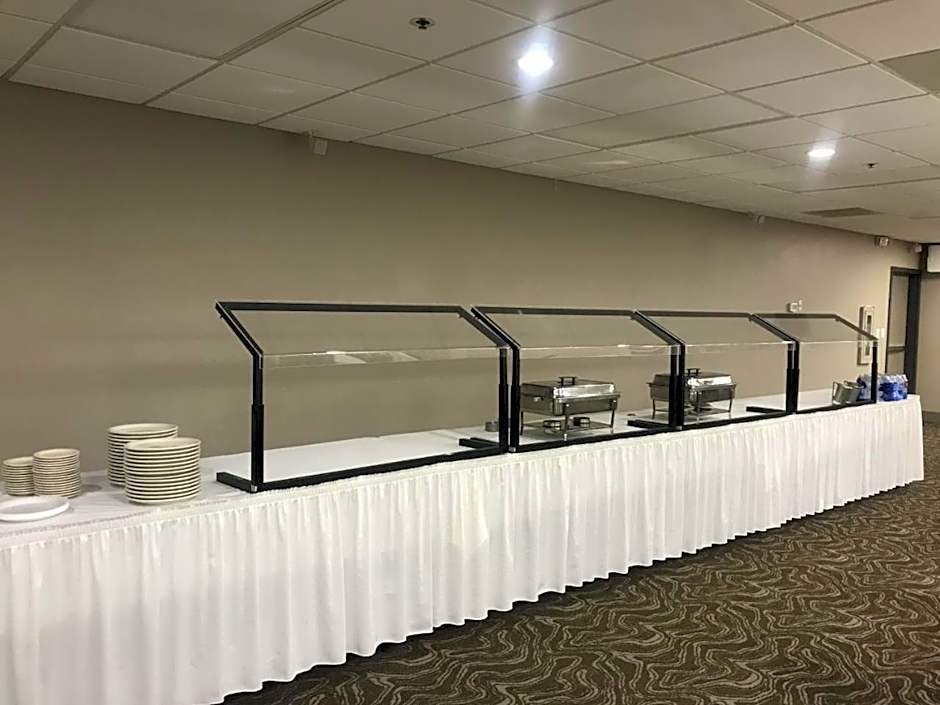 Country Inn & Suites by Radisson, Fargo, ND