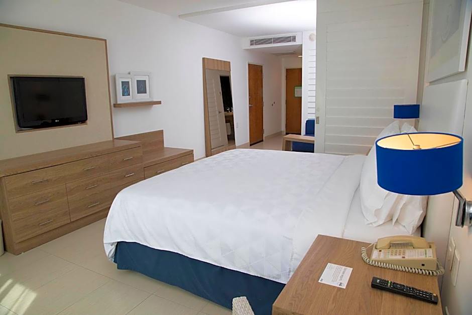 Holiday Inn Acapulco La Isla by IHG