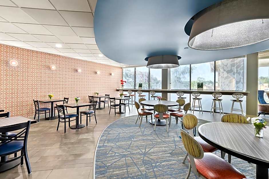 Holiday Inn Express Atlanta NW - Galleria Area By IHG