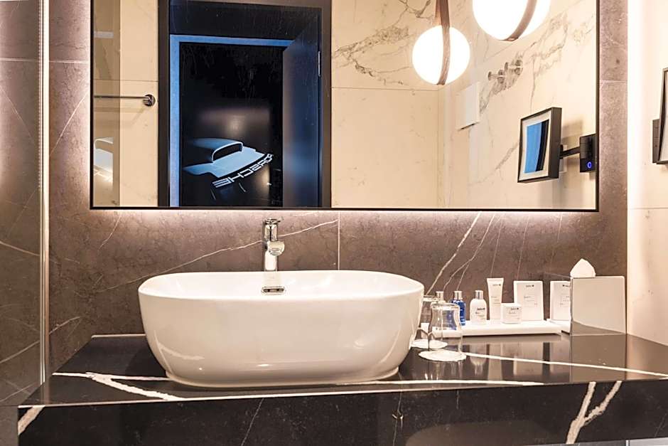 Radisson Blu Hotel at Porsche Design Tower Stuttgart