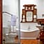 Issaquena Heights Boutique Hotel