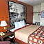 Iron Mountain Inn & Suites MI US 2