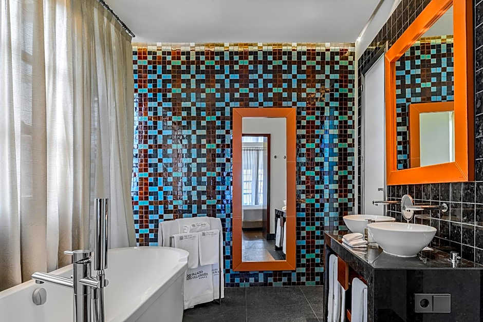 CoolRooms Palacio Villapanes 5 GL