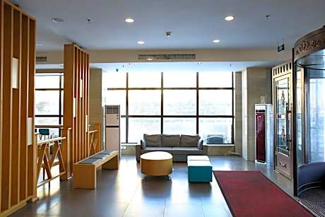 Hanting Hotel Changchun Yiqi West Station