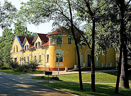 Geréby Kúria Hotel és Lovasudvar