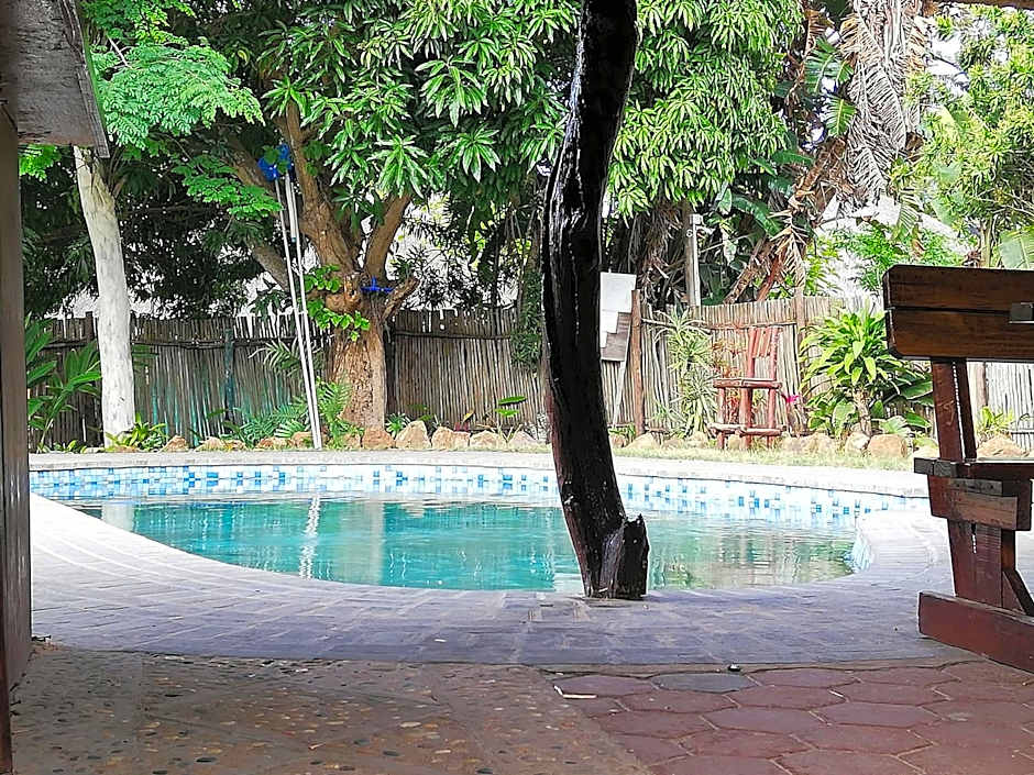Maputaland Lodge
