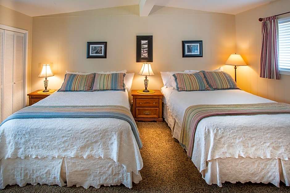 Redwood Suites