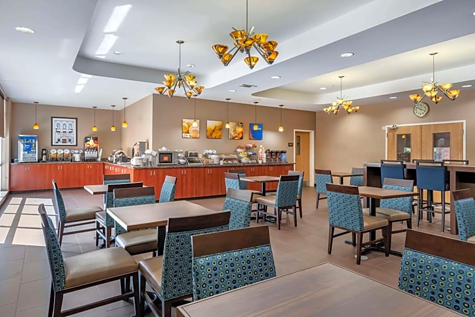 Comfort Suites Airport Flowood