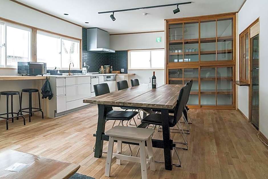 Nozawa Gondola Apartments