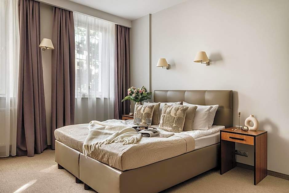 Grottger Luxury Boutique Hotel City