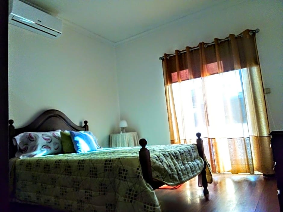 Casa Vale do Rio Ovil