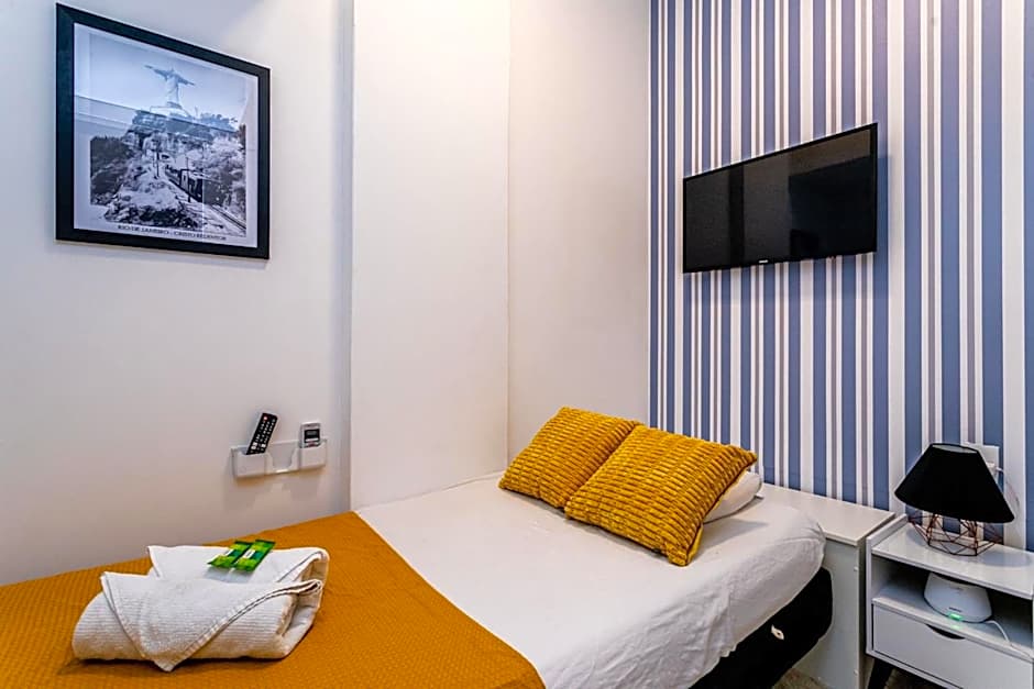 Copacabana Lux: Sophistication and Comfort for 5