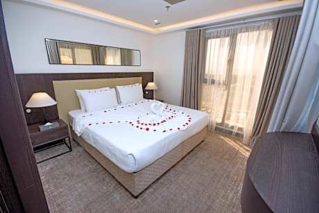 One Bed room Suite