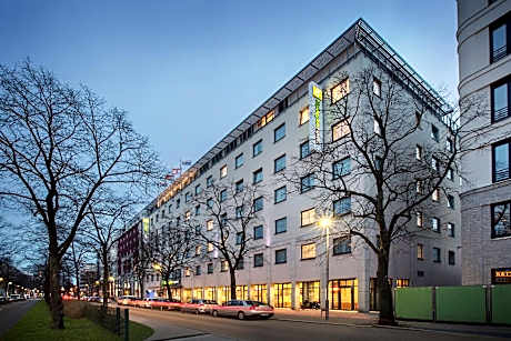 Holiday Inn Express Berlin City Centre By IHG