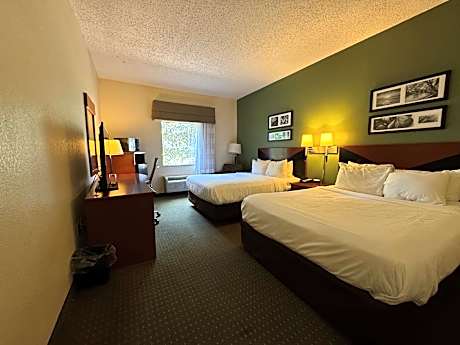 Queen Room with Two Queen Beds - Non-Smoking